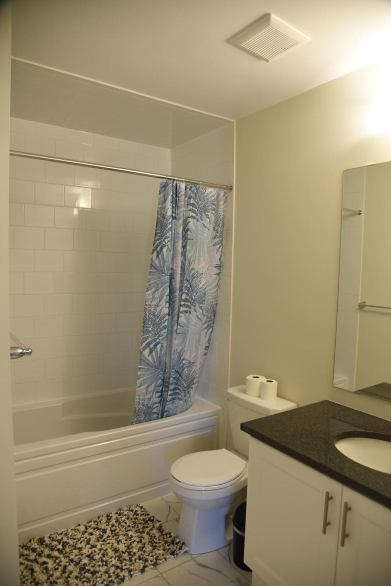 Have Whole House To Yourself Thorold Екстериор снимка